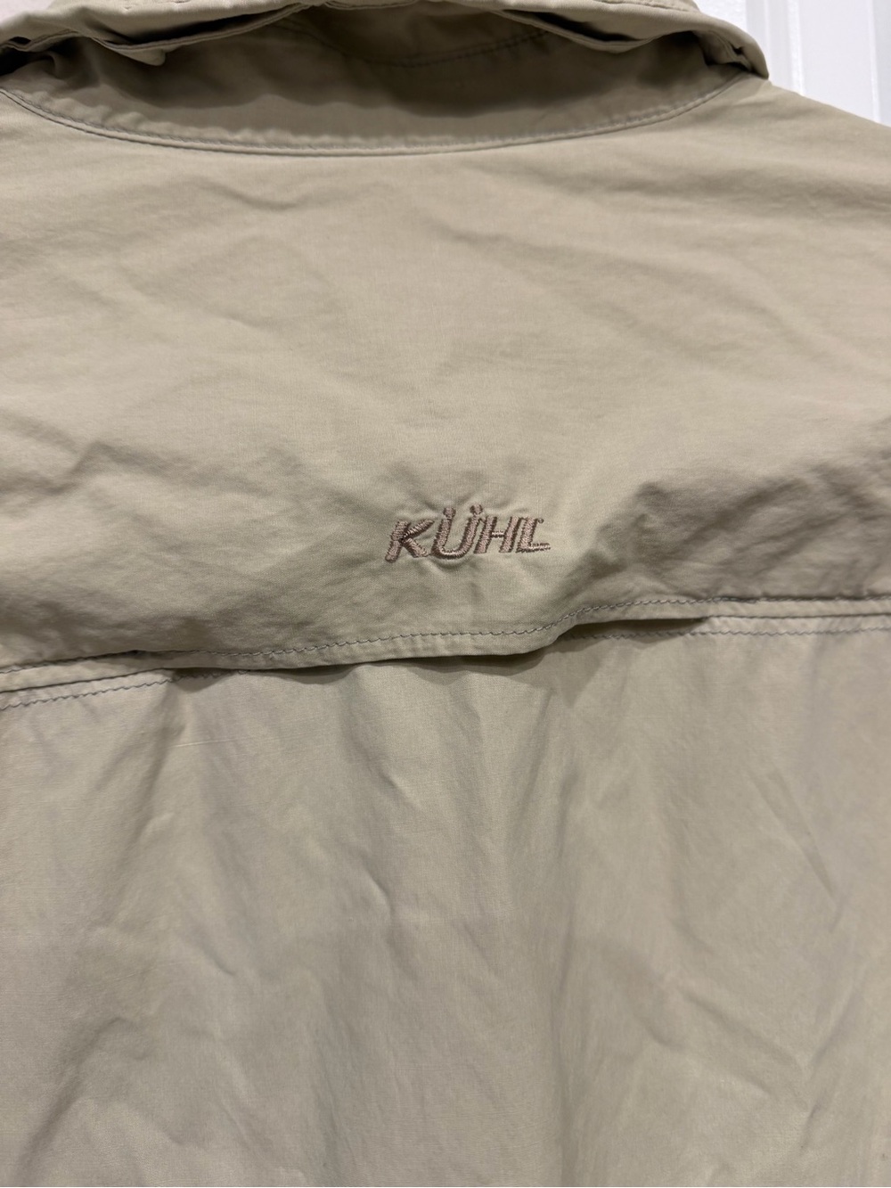Kuhl Men's Lightweight Shirt Jacket in Light Tan - Picture 4 of 4